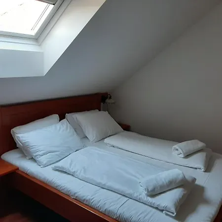 Planicka Черна-в-Пошумави