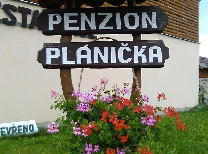 Planicka 3*
